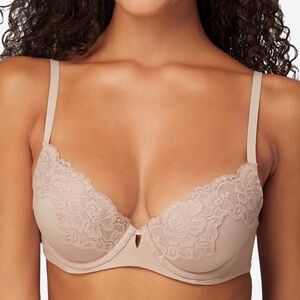NWT Maidenform Comfort Devotion Your Lift Underwire Bra Convertible Straps 34B